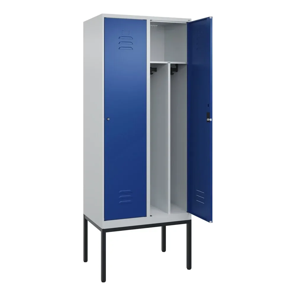 C+P Spind Classic PLUS, Gestell, 2 Abteile, HxBxT 2.120 x 800 x 500 mm, lichtgrau, enzianblau, Zylinderschloss, mit Mitteltrennwand