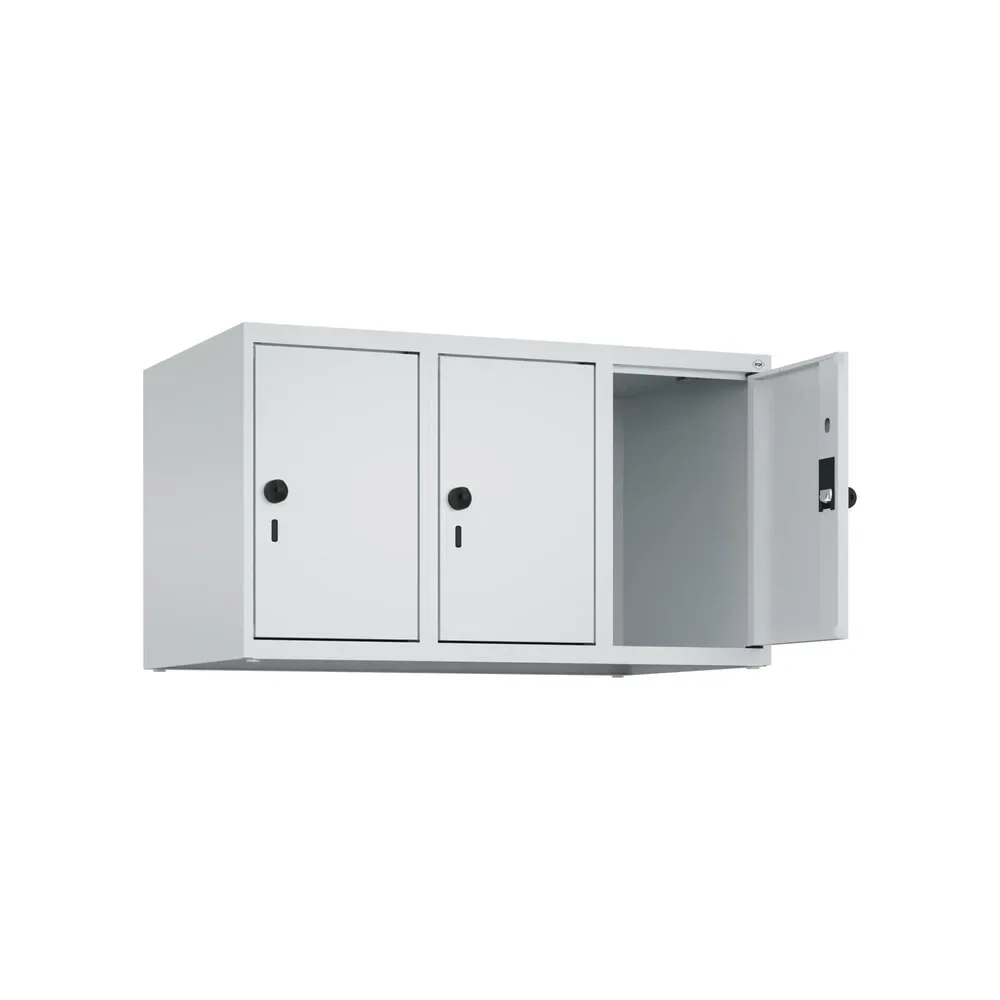 C+P Aufsatzschrank für Kleiderspind Serie Classic PLUS, 3 Abteile Breite 300 mm, lichtgrau, lichtgrau, für Vorhängeschloss