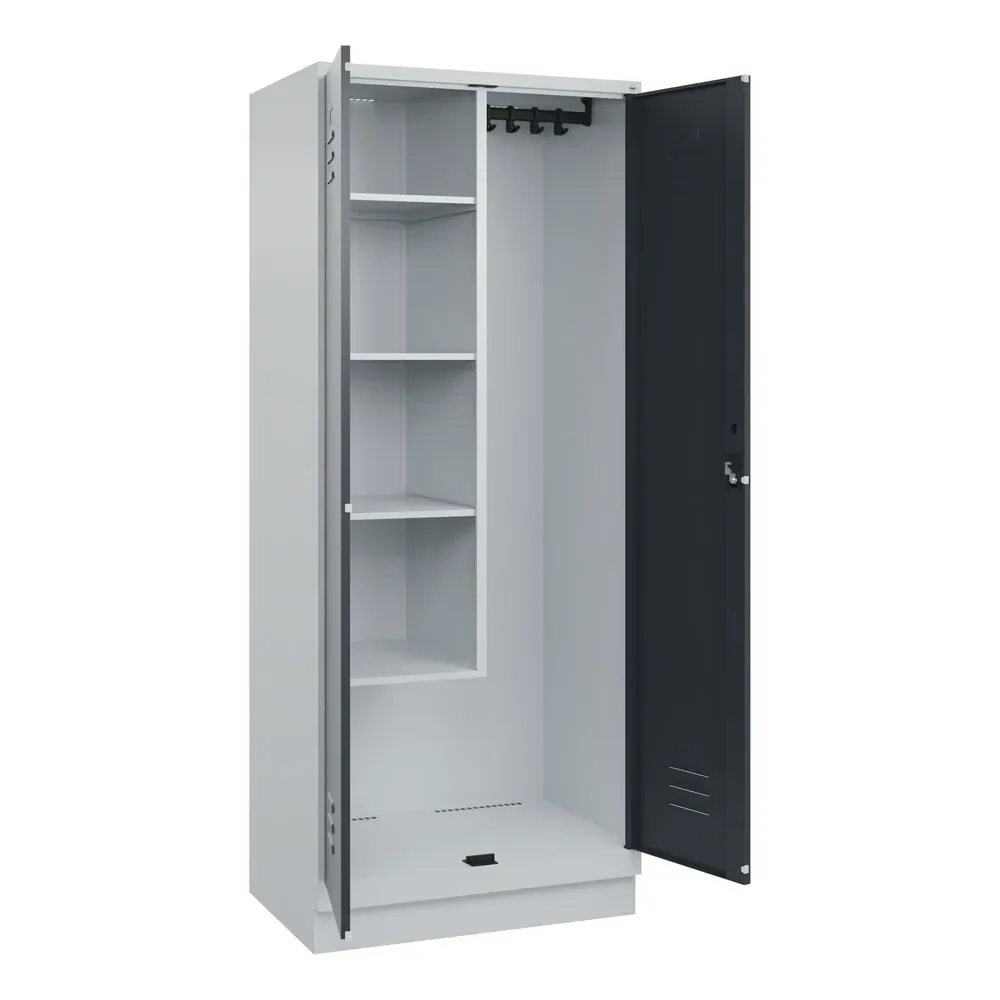 Putzmittelspind Classic PLUS, 1 Abteil, Trennwand mittig, verkürzt, lichtgrau / grau, B 800 mm, mit Bodensockel, Zylinderschloss C+P