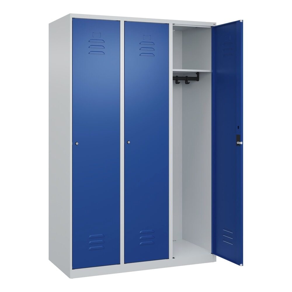 C+P Spind Classic PLUS, 3 Abteile, HxBxT 1.850 x 1.200 x 500 mm, lichtgrau, enzianblau, Zylinderschloss, ohne Mitteltrennwand