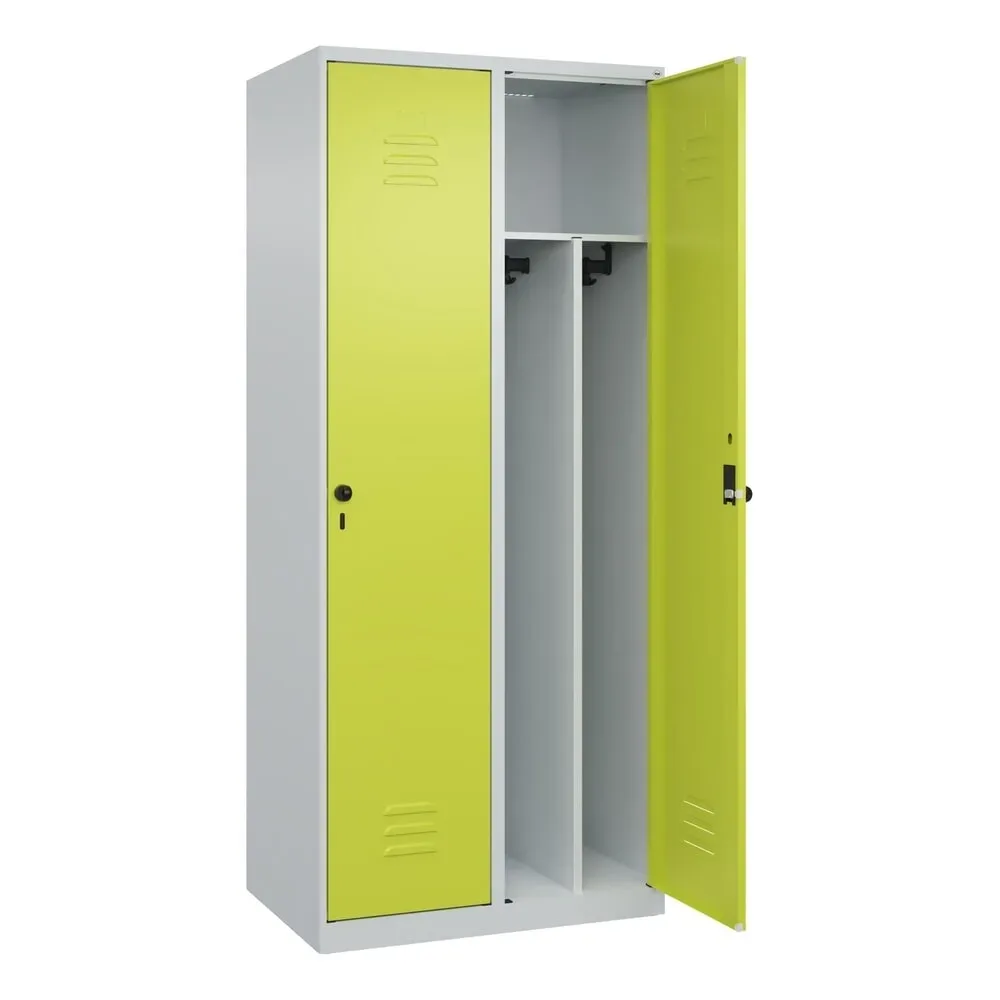 C+P Spind Classic PLUS, 2 Abteile, HxBxT 1.850 x 800 x 500 mm, lichtgrau, clowngrün, für Vorhängeschloss, mit Mitteltrennwand