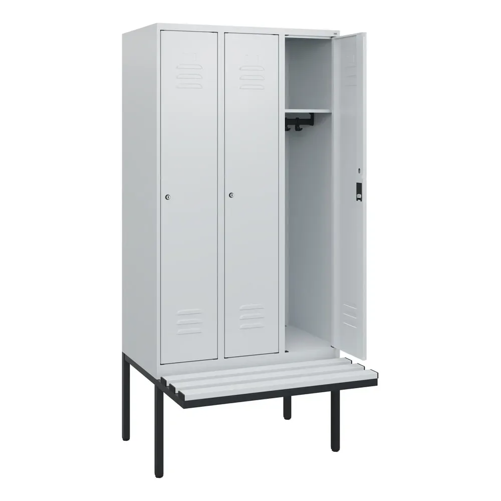 C+P Spind Classic PLUS, 3 Abteile, HxBxT 1.950 x 900 x 815 mm, Zylinderschloss, auskragende Bank aus Kunststoff, lichtgrau, lichtgrau