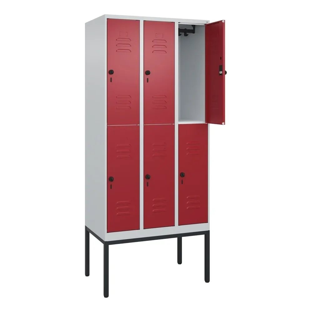 C+P Doppelstock-Spind Classic PLUS, Gestell, 3 Abteile, HxBxT 2.120 x 900 x 500 mm, lichtgrau, rubinrot, für Vorhängeschloss, 6 Fächer