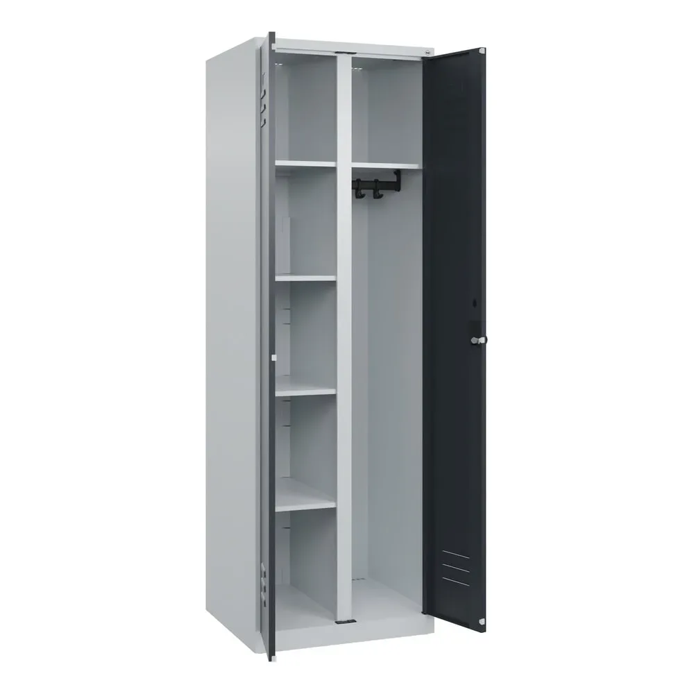 Putzmittelspind Classic PLUS, 1 Abteil, Trennwand mittig, lichtgrau / grau, B 600 mm, mit Bodengleitern, Drehriegel C+P