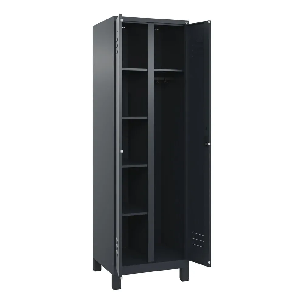 Putzmittelspind Classic PLUS, 1 Abteil, Trennwand mittig, grau, B 600 mm, mit Füßen, Zylinderschloss C+P
