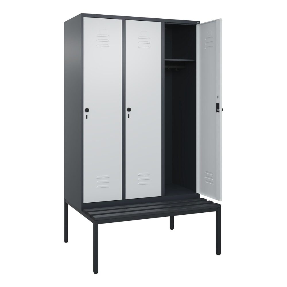 C+P Spind Classic PLUS, 3 Abteile, HxBxT 2.120 x 1.200 x 815 mm, für Vorhängeschloss, untergebaute Bank aus Kunststoff, anthrazitgrau, lichtgrau