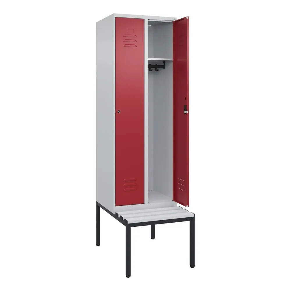 C+P Spind Classic PLUS, 2 Abteile, HxBxT 2.120 x 600 x 815 mm, Zylinderschloss, untergebaute Bank aus Kunststoff, lichtgrau, rubinrot