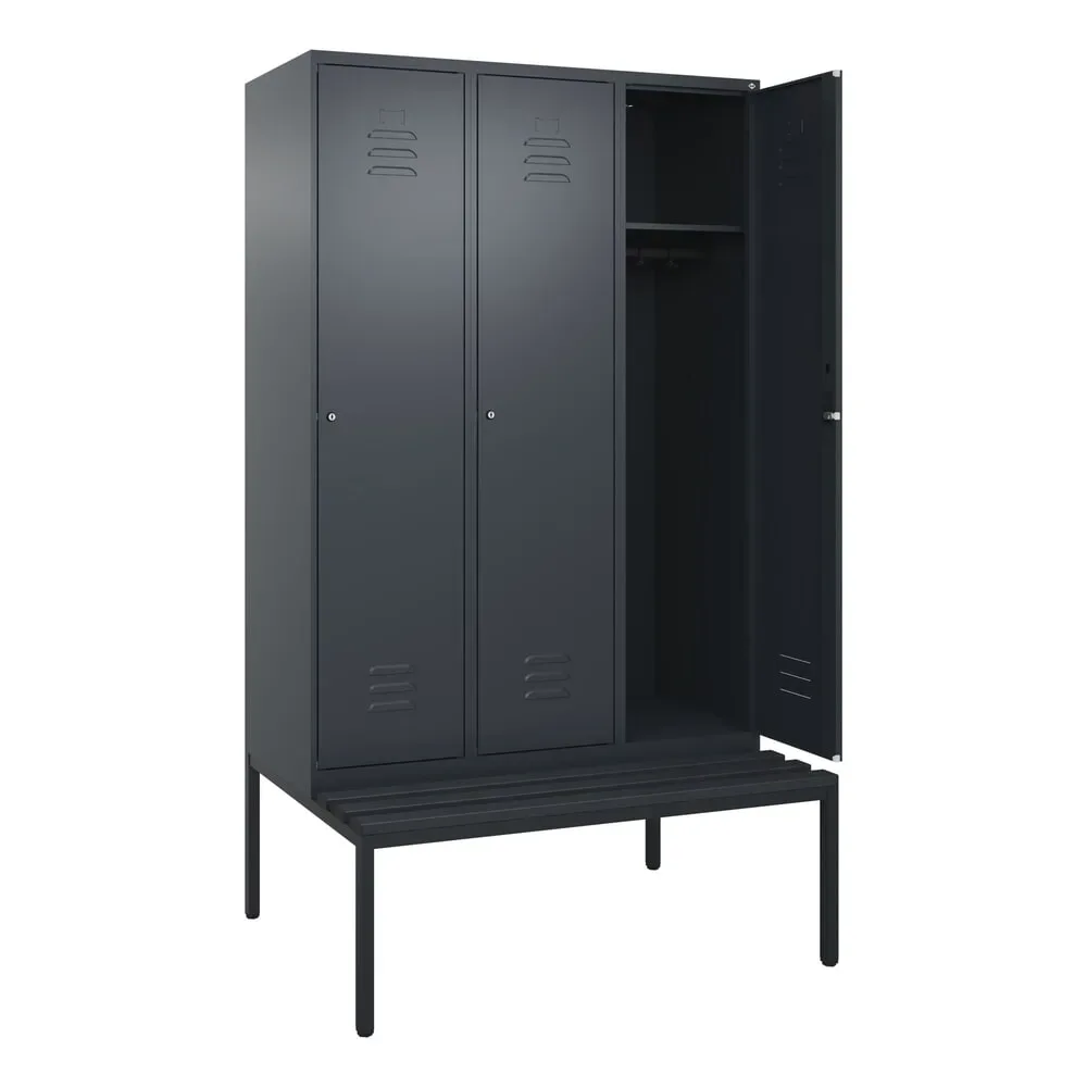C+P Spind Classic PLUS, 3 Abteile, HxBxT 2.120 x 1.200 x 815 mm, Zylinderschloss, untergebaute Bank aus Kunststoff, anthrazitgrau, anthrazitgrau