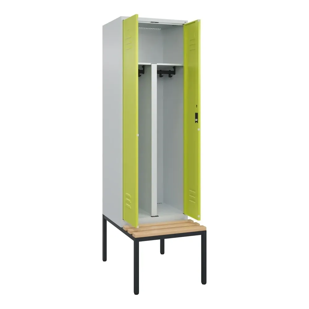 C+P PSA Doppel-Spind Classic PLUS, 2 Abteile, HxBxT 2.120 x 600 x 815 mm, Zylinderschloss, untergebaute Bank aus Buche, lichtgrau, clowngrün