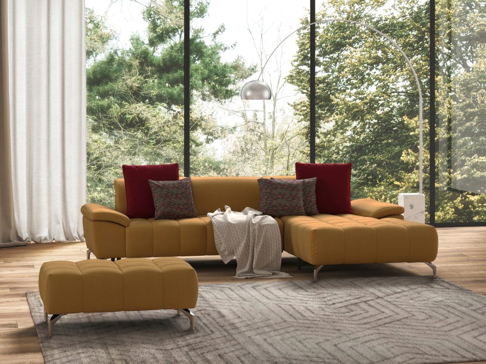 sit&more Ecksofa »Cool«, wahlweise mit Kopfteilverstellung und Vorziehsitz, motorisch, mit silberfarbenen Füssen