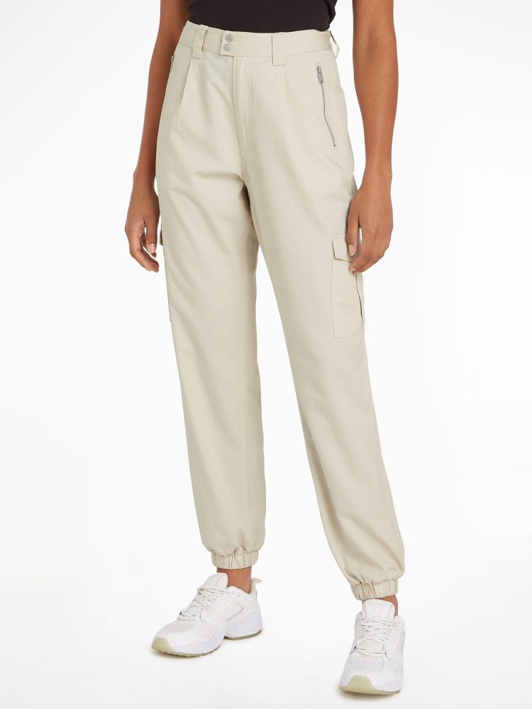 Tommy Jeans Cargohose »TJW STRETCH MR CARGO PANT« im modischem Cargo-Form
