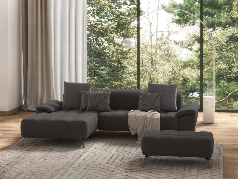 sit&more Ecksofa »Cool«, wahlweise mit Kopfteilverstellung und Vorziehsitz, motorisch, mit silberfarbenen Füssen