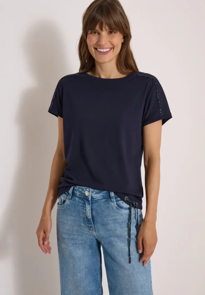 T-Shirt mit Boat Neck und Leo-Piping