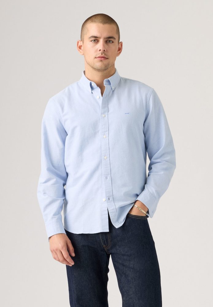 Levi's® Langarmhemd »AUTHENTIC BUTTON DOWN«, mit Ton-in-Ton Logostickerei auf der Brust