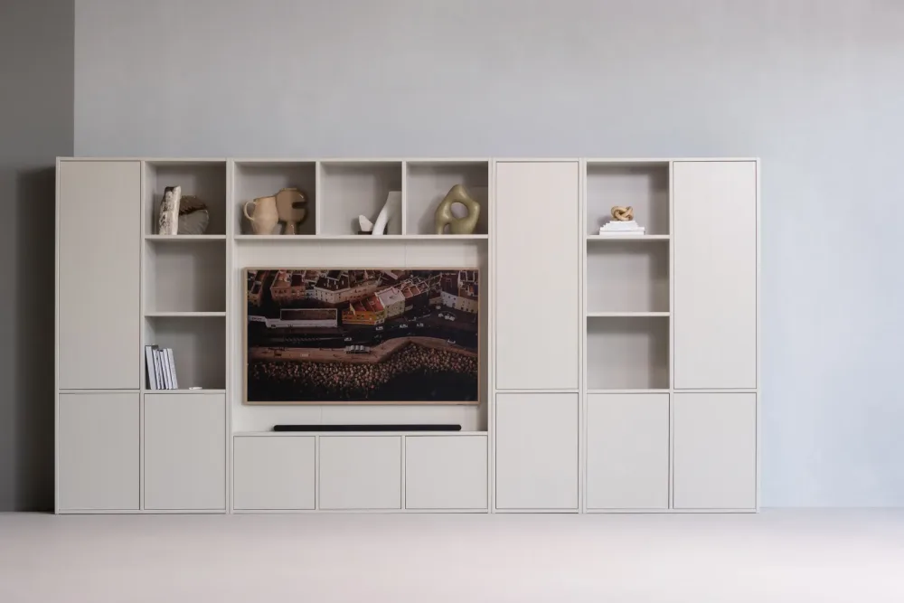 Modularer Design Schrank „Meggy“, 3-türig De Eekhoorn