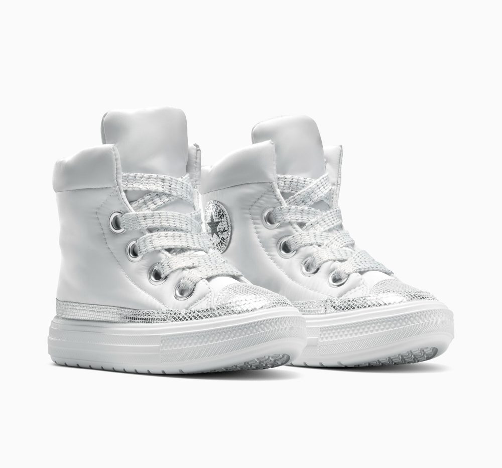 Converse Sneaker »CHUCK TAYLOR ALL STAR ELEMENTS BOOT« gefüttert