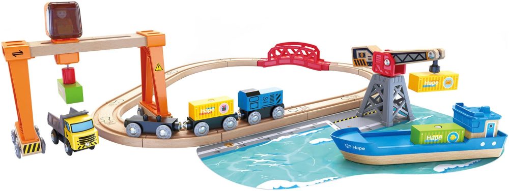 Hape Spielzeug-Eisenbahn »Abladen und Aufladen im Hafen«, (Set)