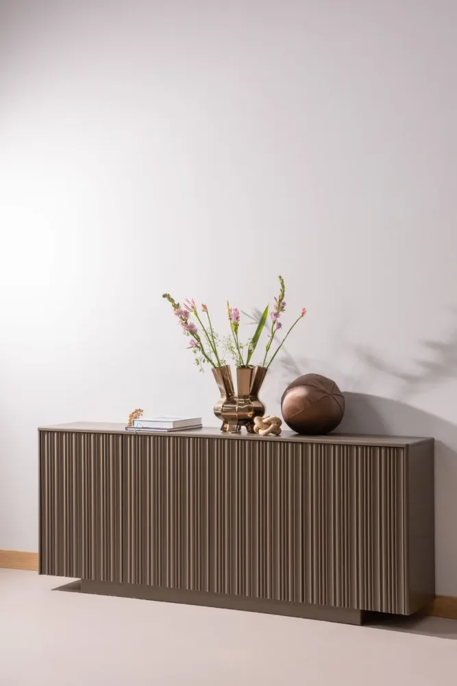 Design Sideboard „Noova“ aus nachhaltigem Massivholz De Eekhoorn