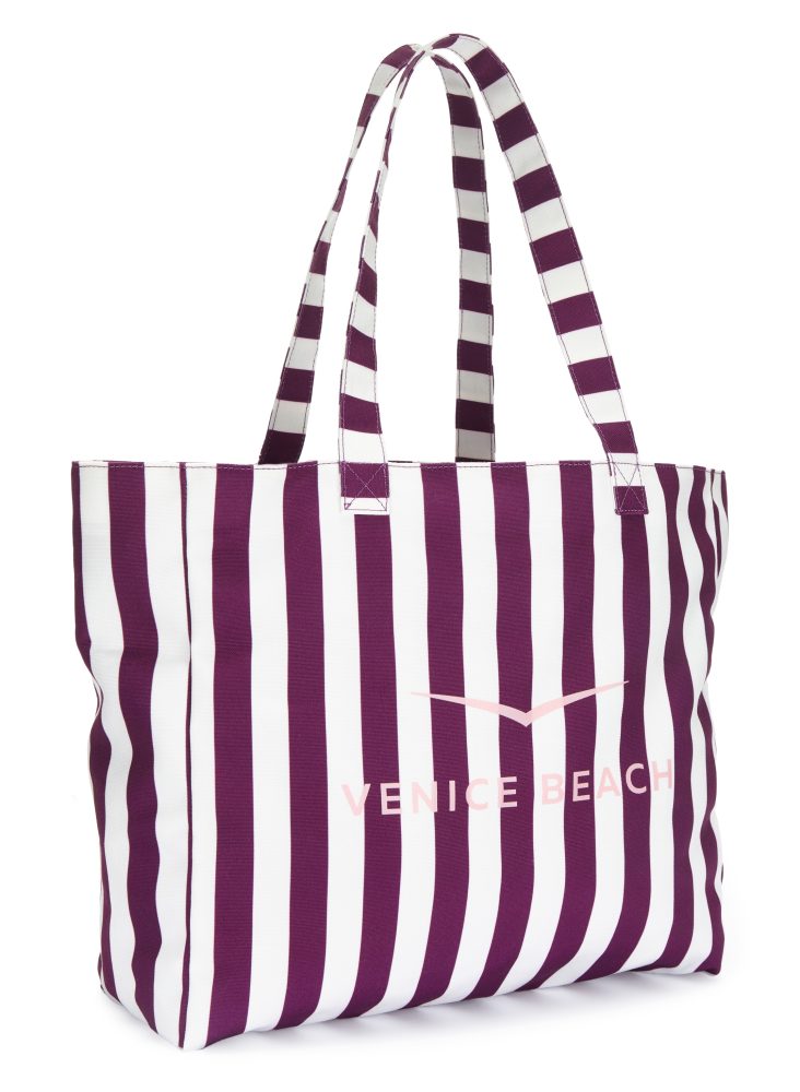 Venice Beach Shopper 