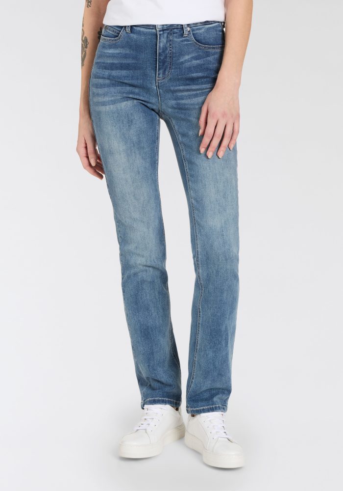 Arizona Gerade Jeans »Ultra-Stretch« normale Passform, Comfort Fit, Used-Look-Waschung