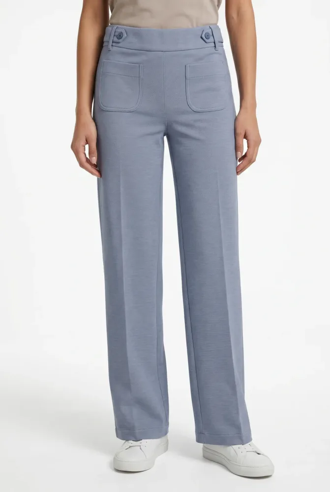 Wide Leg Hose mit Knopfdetails