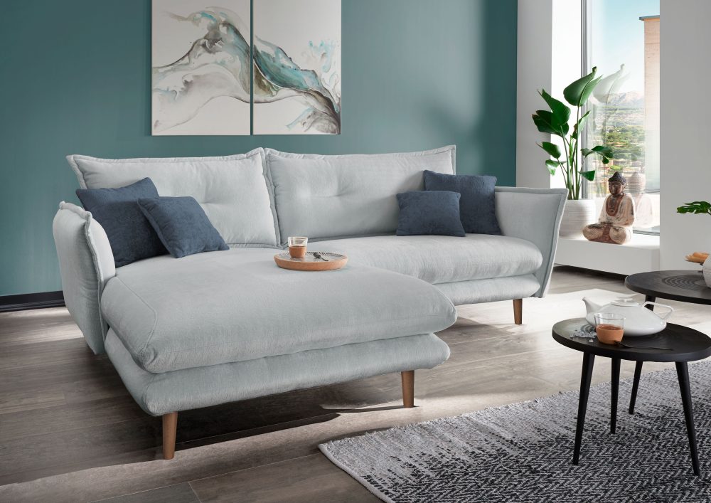INOSIGN Ecksofa »Lazio«, mit Zierkissen, Füsse naturfarben