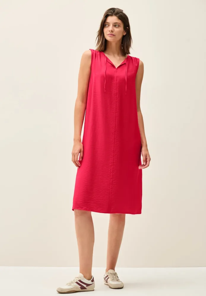 Kleid in Unifarbe