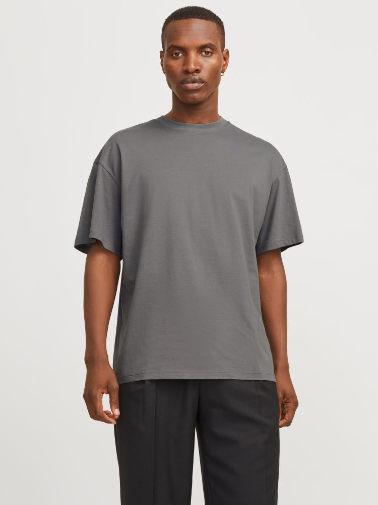 Jack & Jones Oversize-Shirt »JJEBRADLEY Oversize T-Shirt mit klassischem Rundhalsausschnitt«, mit gekämmten Jersey