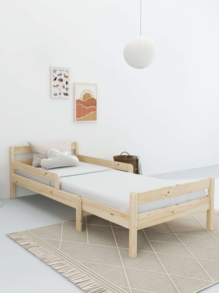 Home affaire Kinderbett »Wenke, Bett, Massivholzbett (90x200 cm)«, aus massiver Kiefer, inklusive Lattenrost, Liegefläche ausziehbar