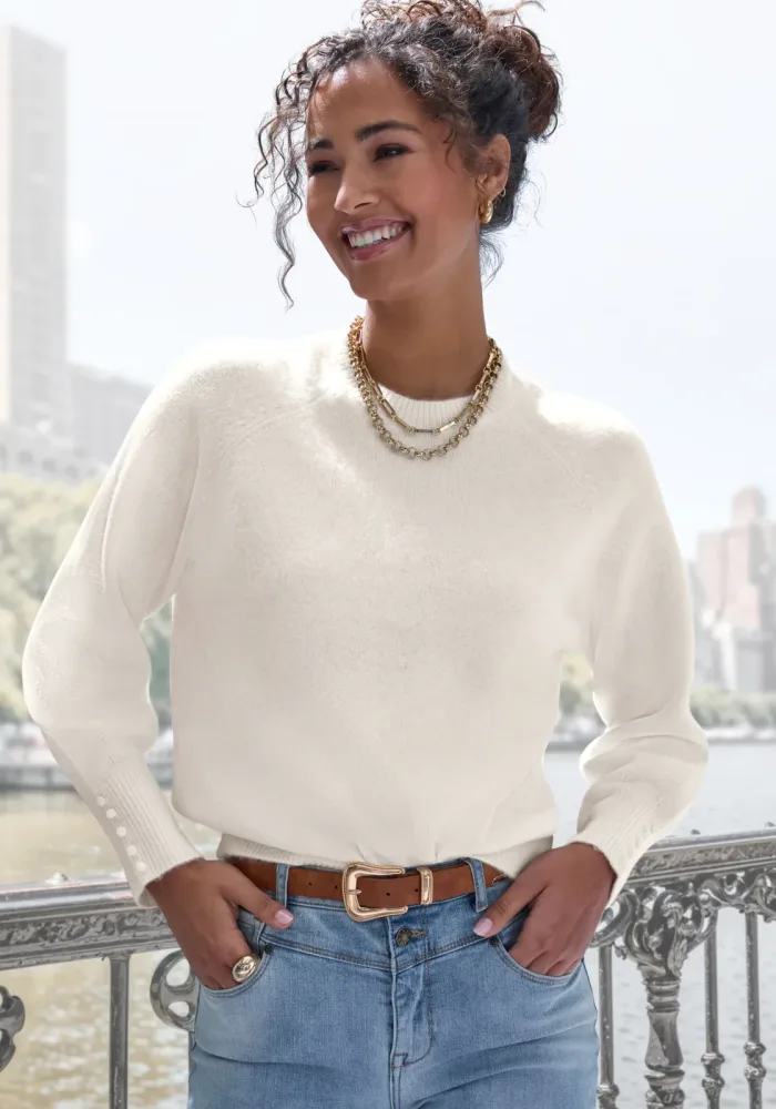 LASCANA Rundhalspullover mit Zierknöpfen, Winterpullover, kuscheliges Basic