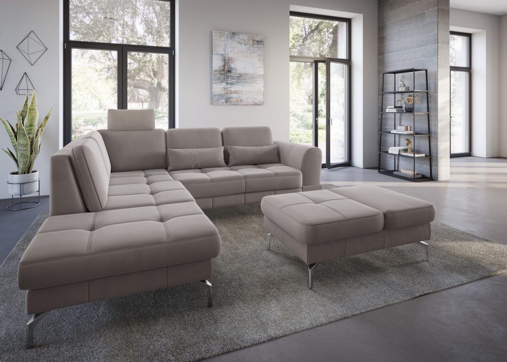 sit&more Ecksofa »Bendigo V«, inklusive Sitztiefenverstellung, Bodenfreiheit 15 cm, wahlweise in 2 unterschiedlichen Fussfarben