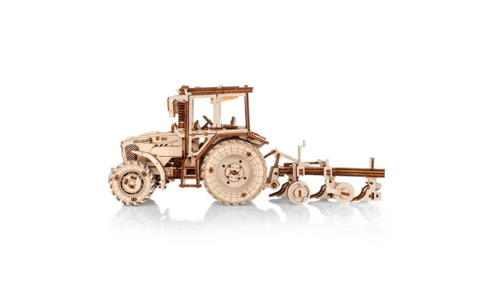 Modellbausatz »Eco-Wood-Art Traktor 82.3 mit Pflug« 325 Stk. tlg.