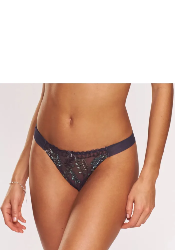 LASCANA String 