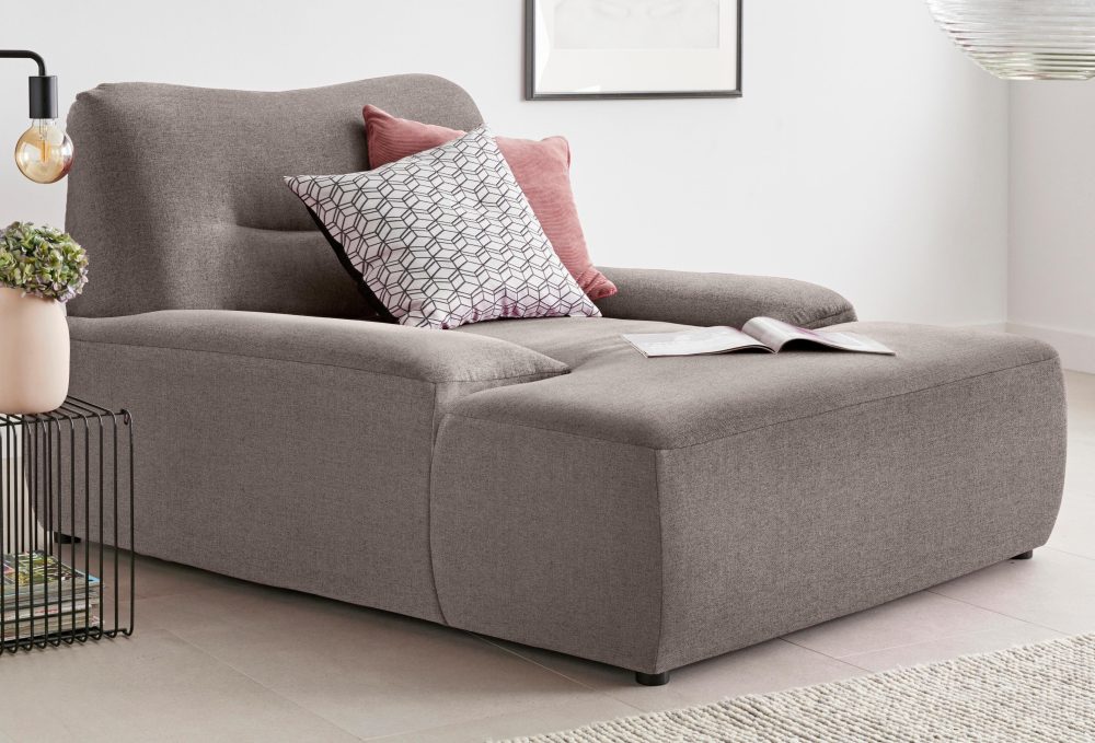 DOMO collection Loveseat