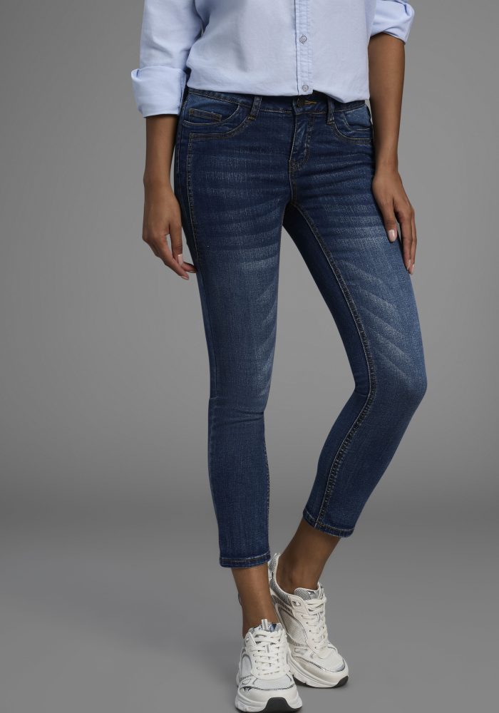 Arizona 7/8-Jeans »mit Keileinsätzen«, Low Waist