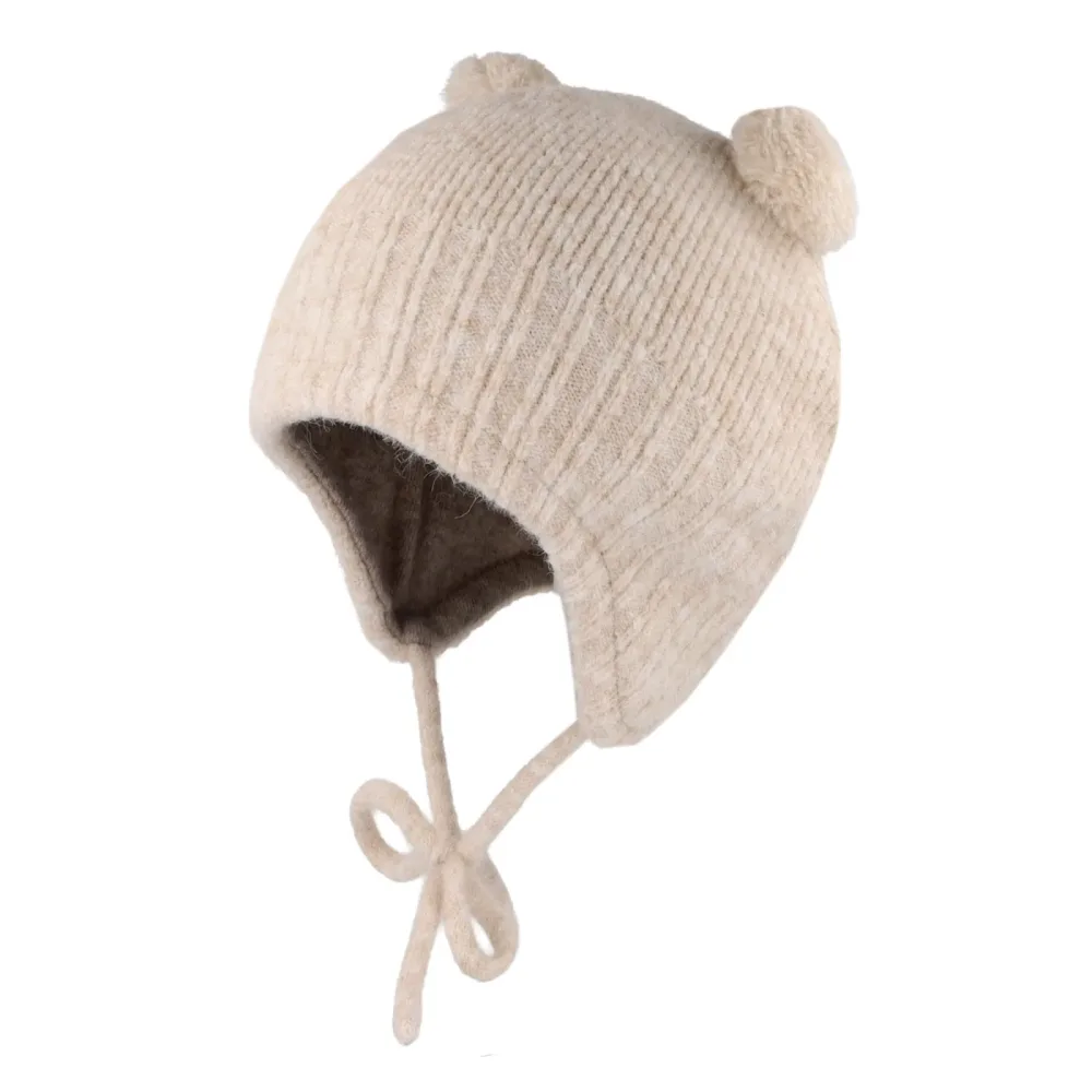 Winter-Strickmütze mit Bommel