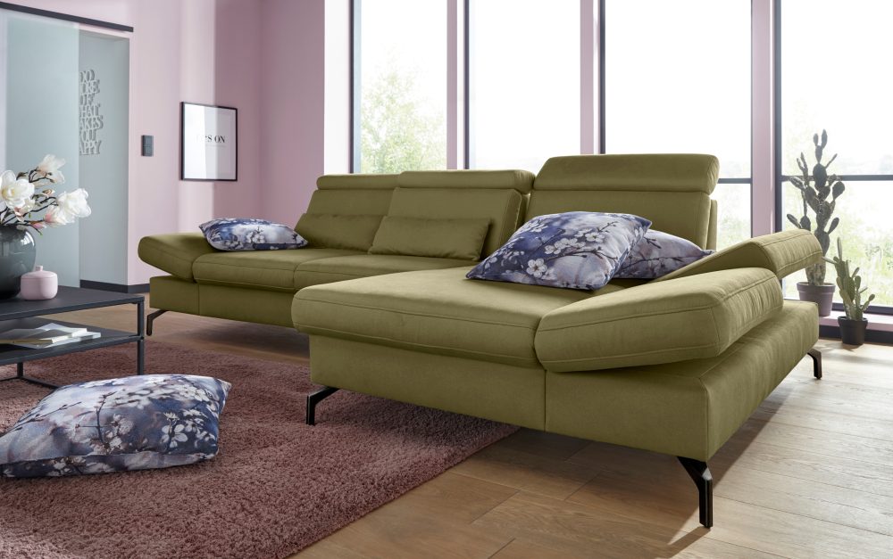 sit&more Ecksofa, Fusshöhe 15 cm, inklusive Sitztiefen-, Armteil- und Kopfteilverstellung
