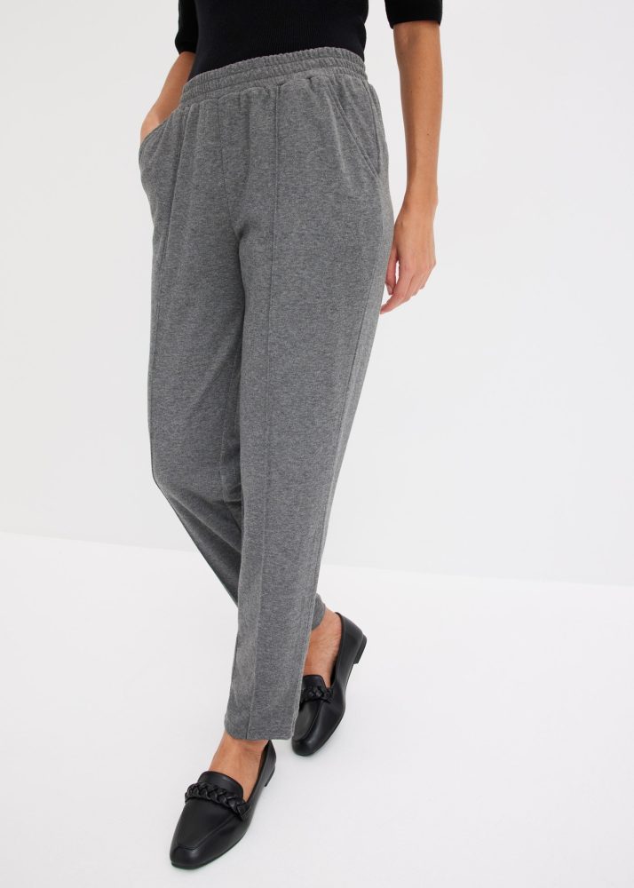 bonprix Schlupfhose aus Polyester, Viskose und Elasthan, regular fit Passform, modisch