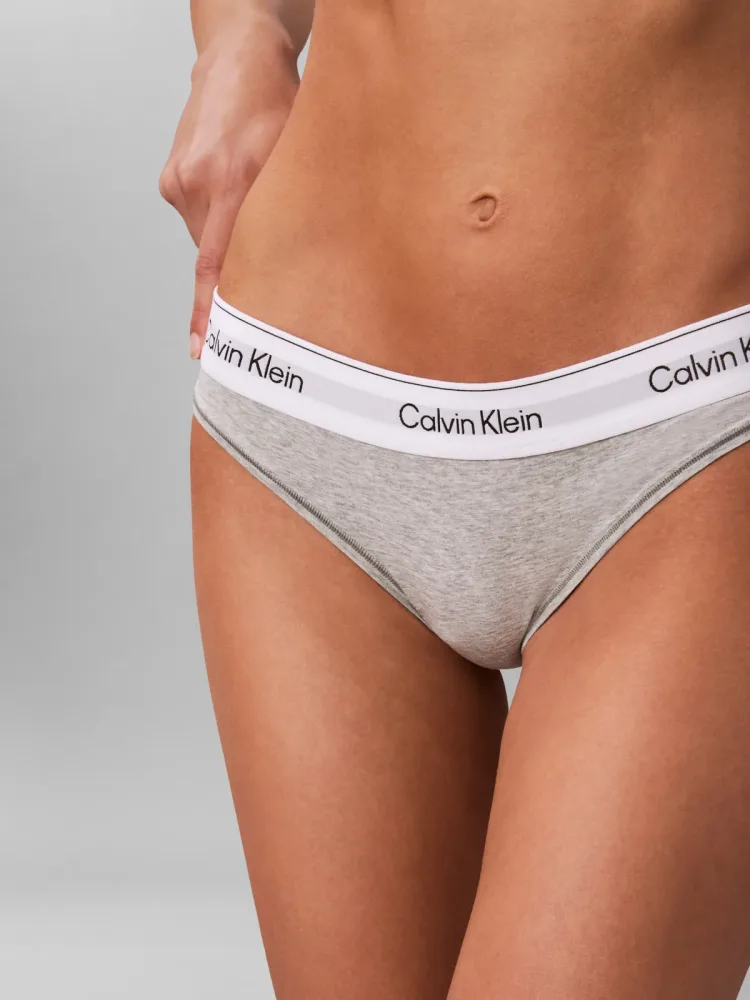 Calvin Klein - String, für Damen, Grau, Größe M