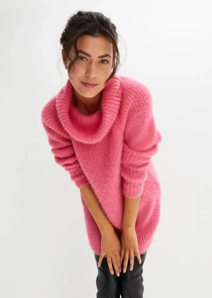bonprix Rollkragenpullover in kuscheliger Strickqualität, mit weitem Rollkragen, Seitenschlitze
