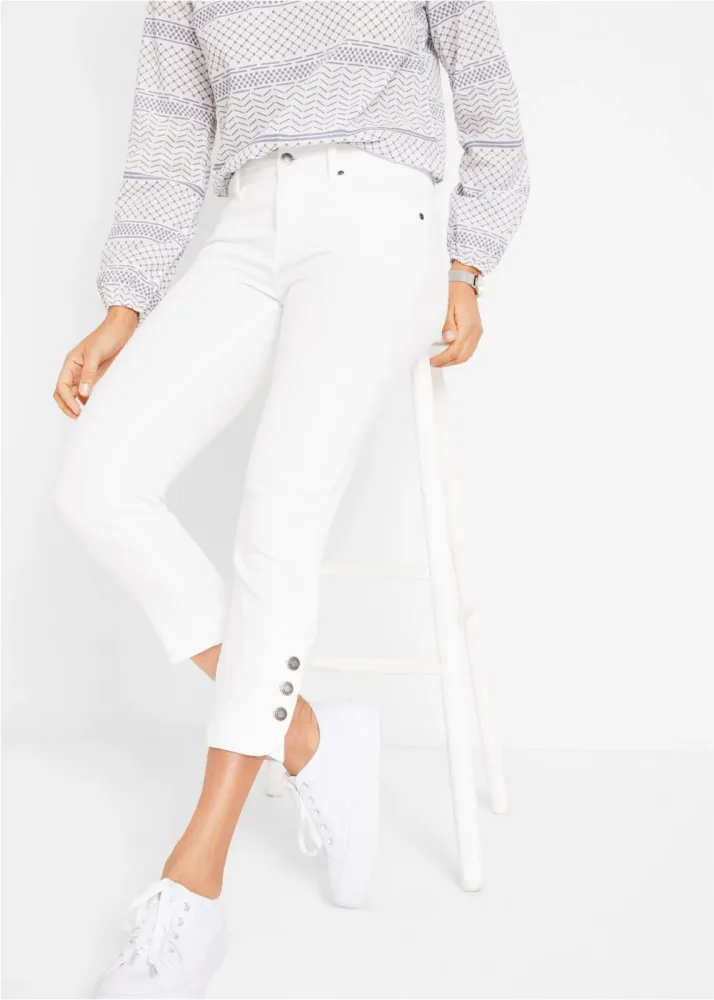 bonprix 7/8-Jeans 7/8-Schnittform, sehr figurbetonte Passform, mit 4-Pocket-Look