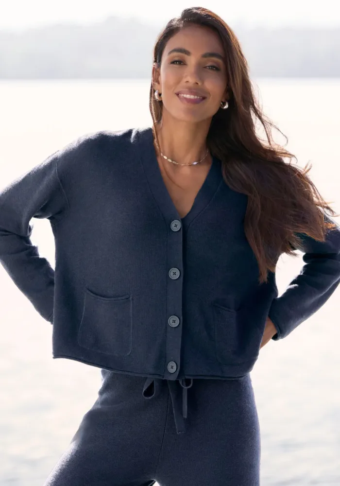 Elbsand Strickjacke aus hochwertigem Feinstrick, Loungewear