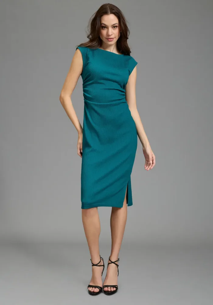 Bruno Banani Abendkleid wadenlang, ärmellos, figurbetont, strukturierter Jersey