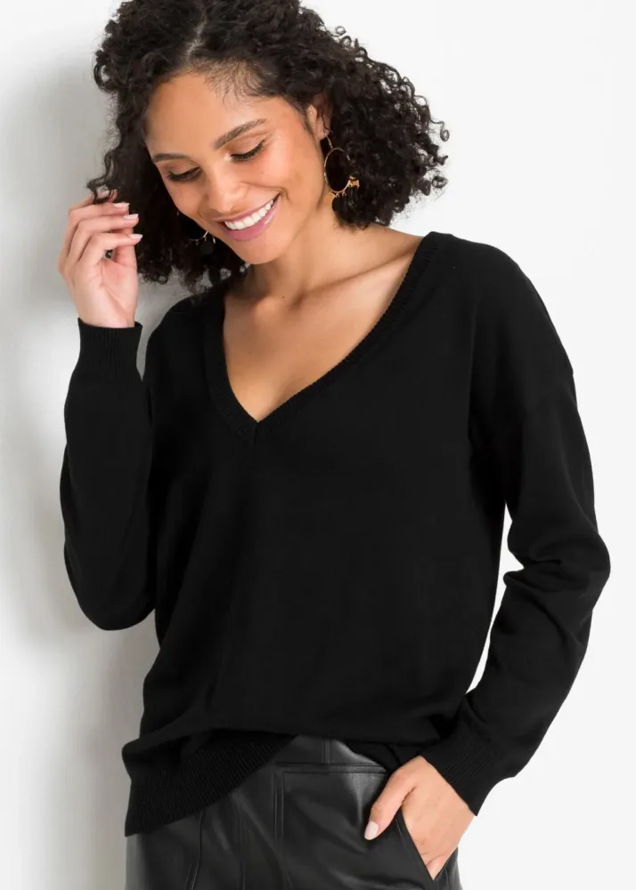 bonprix Strickpullover kuschelweiches Material, Oversize-Passform, V-Ausschnitt