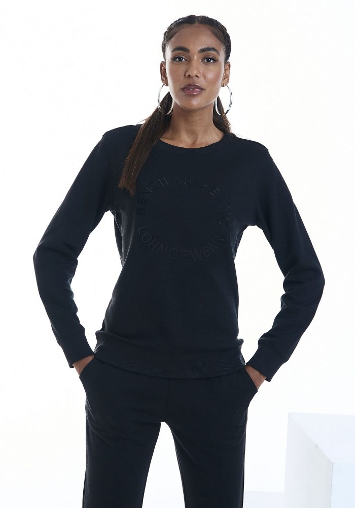 Bench. Sweatshirt, mit runder Logostickerei