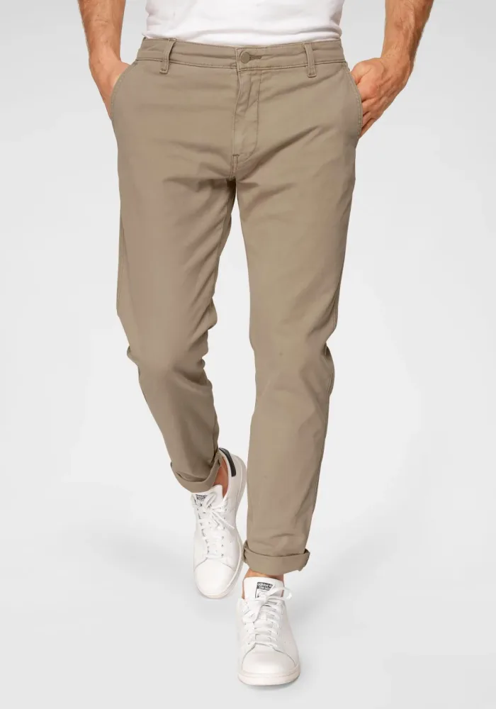 Levis Chinohose 