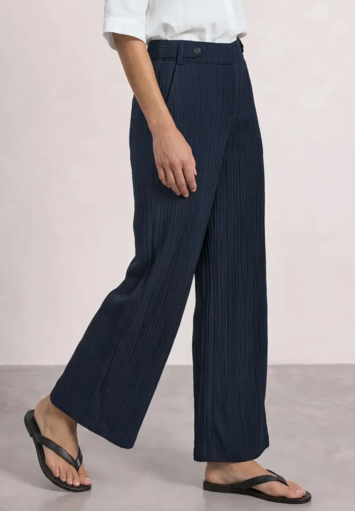 Wide Leg Hose mit Crinkle Crash Struktur