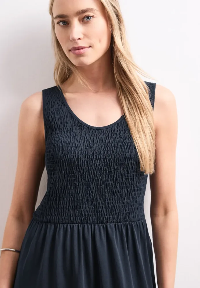 STREET ONE Midikleid Ohne Taschen Sommerkleid mit Smok-Oberteil