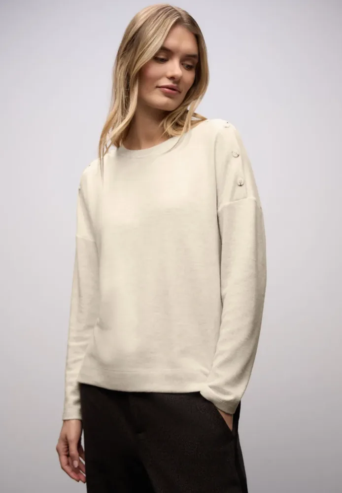 STREET ONE Strickpullover Knopfdetail an den Schultern und im Melange-Look