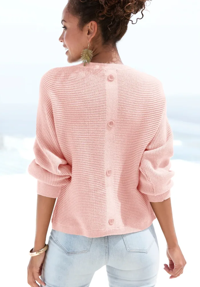 LASCANA Rundhalspullover mit Zierknöpfen hinten, lockerer Strickpullover